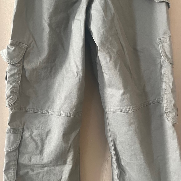 nwot! abercrombie & fitch • high rise army green cargo pants with pockets - Picture 15 of 15